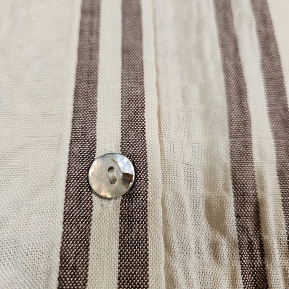 Jane & Delancey Seersucker Long Sleeve Button Down Blouse,Cream/Brown Striped,XL - Picture 6 of 12